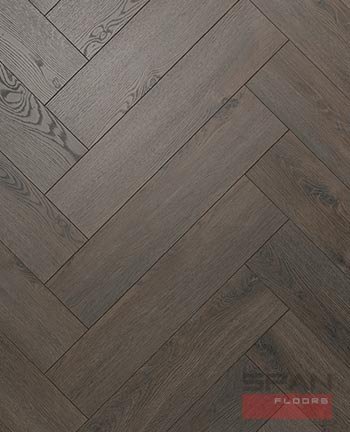 Aronia Oak