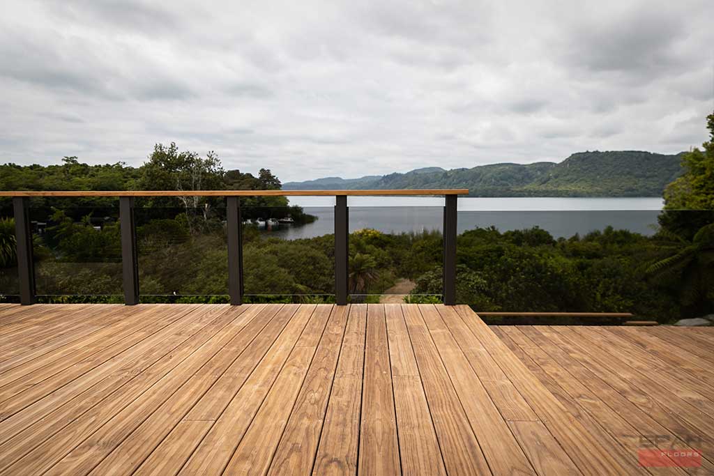 Project Decking Lake Tarwera Holiday Home